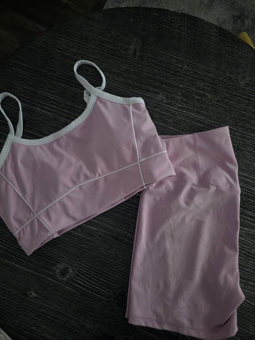 Women's Pink Seam-Trim Sports Bra and Bike Shorts Set New Without Tags